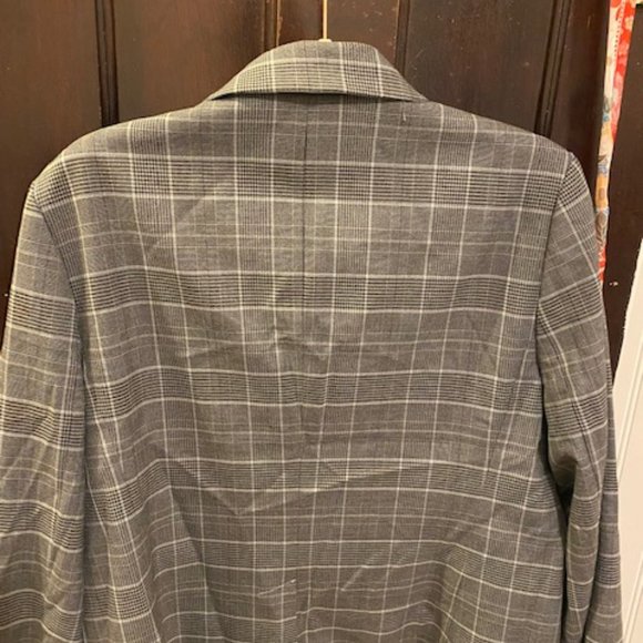 Gray Plaid Banana Republic Women's Blazer, Size 16, Brand New Jacket - Picture 6 of 6
